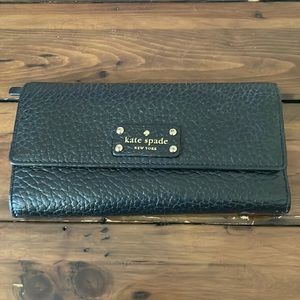 Kate spade black snap wallet, room for 6 cards and cash
